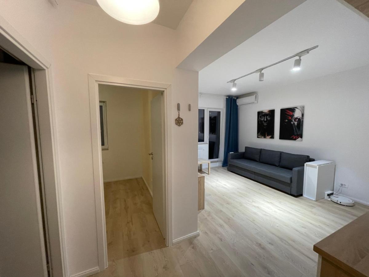 Relax Luxury Apartment Palace Bucarest Esterno foto